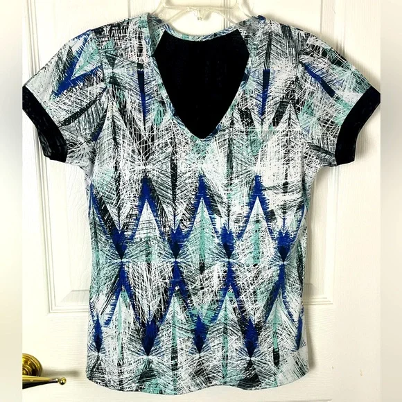 EleVen by Venus Williams short sleeve top, size XS - Picture 1 of 8